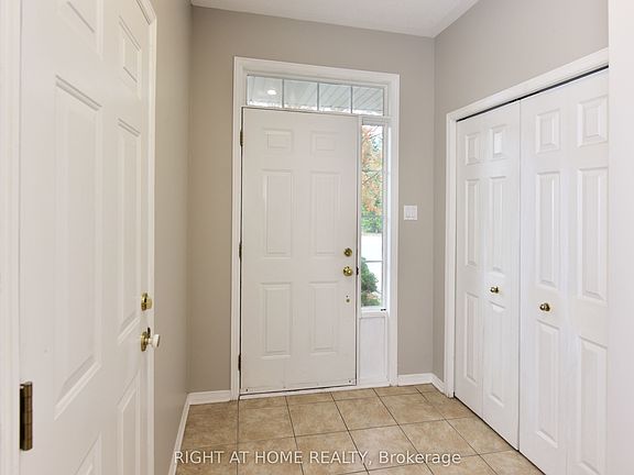 5th image of 227 Portrush Ave