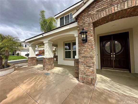 4th image of 23910 Hollingsworth Dr