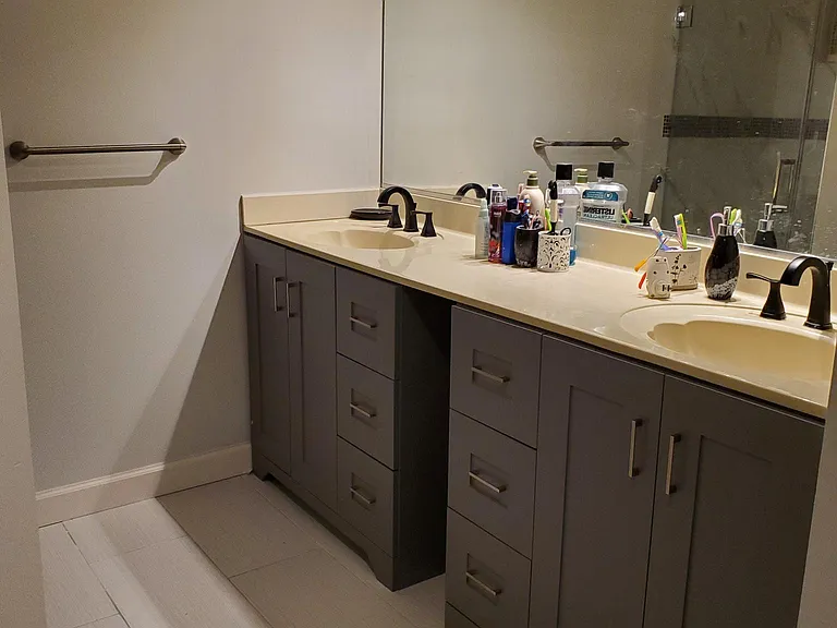 Master Bath room