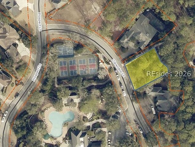 1st image of 12 Claredon Ln