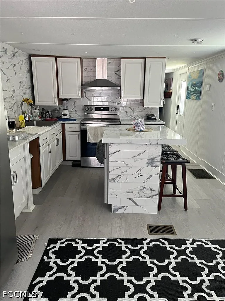 1 bed, 1.0 bath, 750 sqft, $1,600 — Photo 1