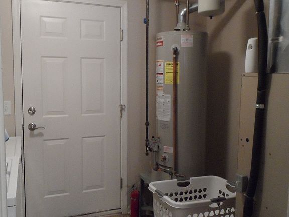 5th image of 6288 Forest Park Dr #22