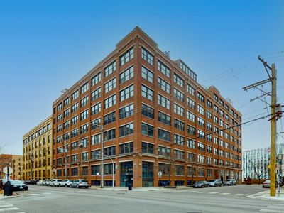 321 S Sangamon St Chicago, IL, 60607 - Apartments for Rent | Zillow