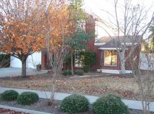 207 E Oxford Dr, Pflugerville, TX 78660