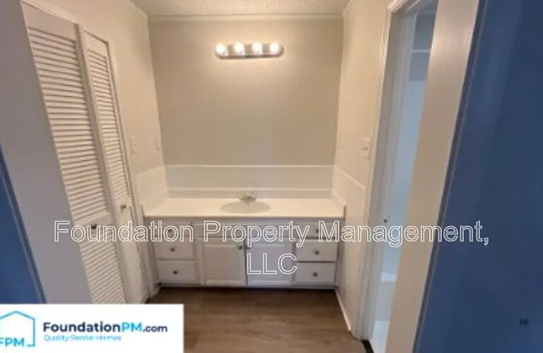 2143 Vollintine Ave — Photo 7