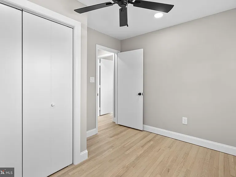 3887 Shadywood Dr — Photo 24