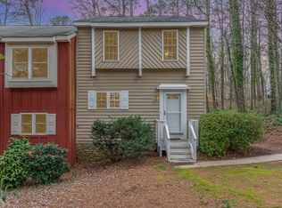 5740 Pool Side Dr, Raleigh, NC 27612