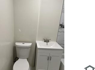 3672 1/2 S Western Ave, Los Angeles, CA 90018