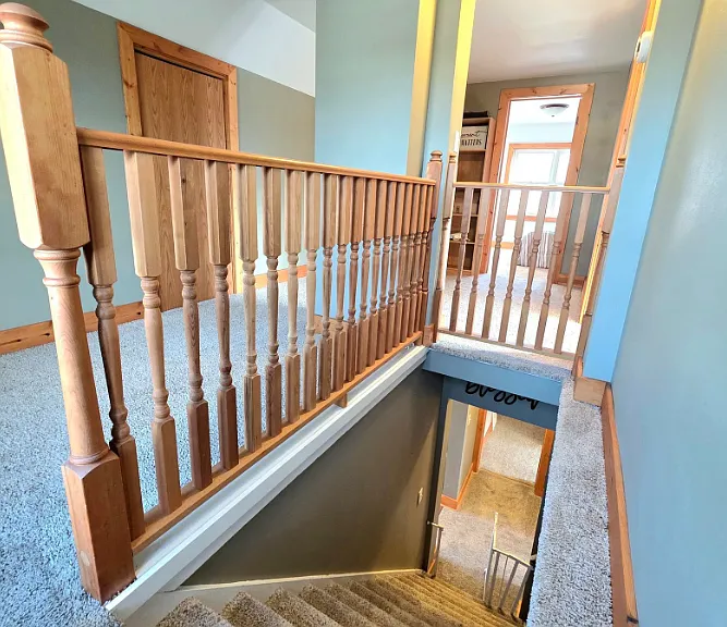 511 Superior St — Photo 13
