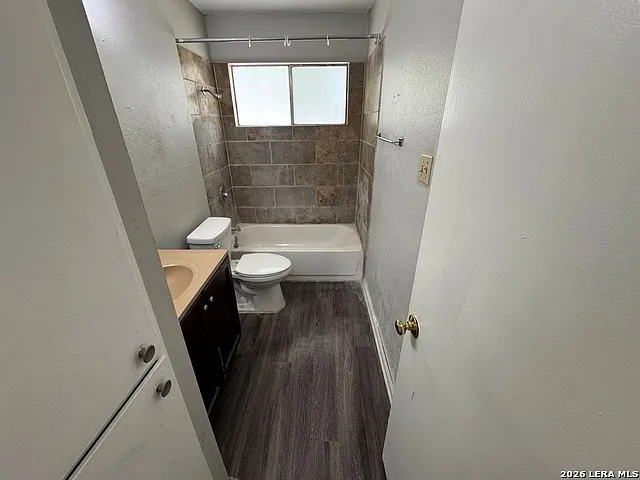 7300 Deep Spring Dr — Photo 6