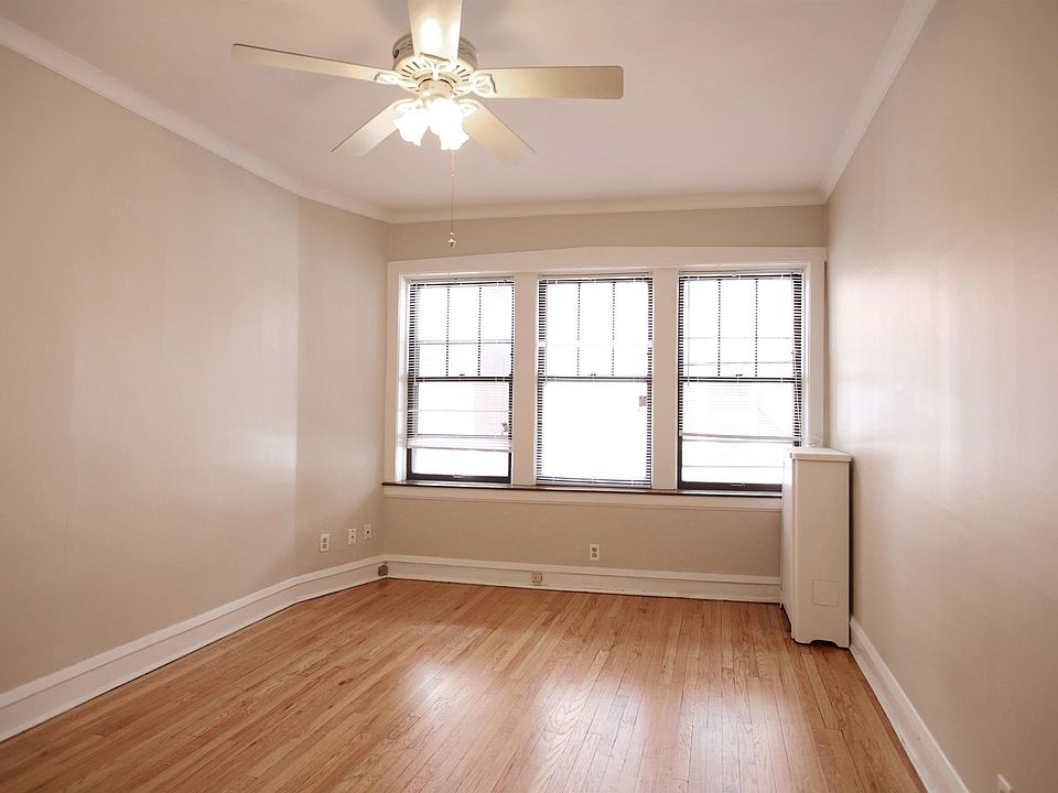 2nd image of 7665-69 N Sheridan Rd #16304005
