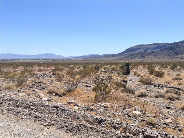 560 W Stealth Rd, Pahrump, NV 89060