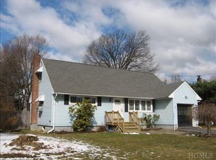 14 Hickory Ln, Wappingers Falls, NY 12590