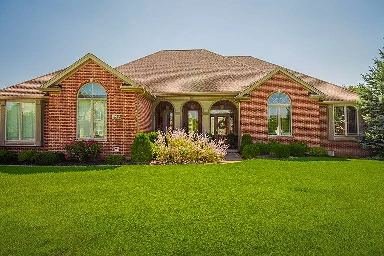 10914 Riley Rd photo 1