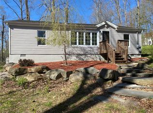 233 Juneberry Rd W, East Stroudsburg, PA 18302