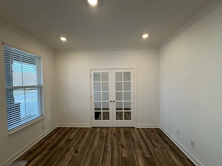 11724 Aubrey Ln — Photo 10