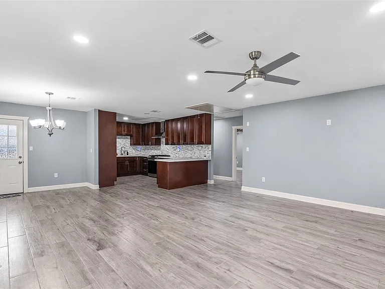 3853 Rosedale St — Photo 7
