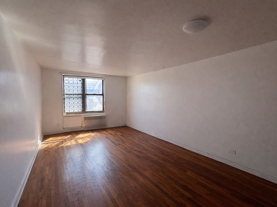 1st image of 250 Clarkson Ave #624
