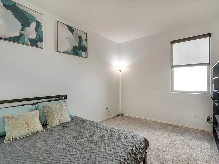 12525 W Palmaire Ave — Photo 12