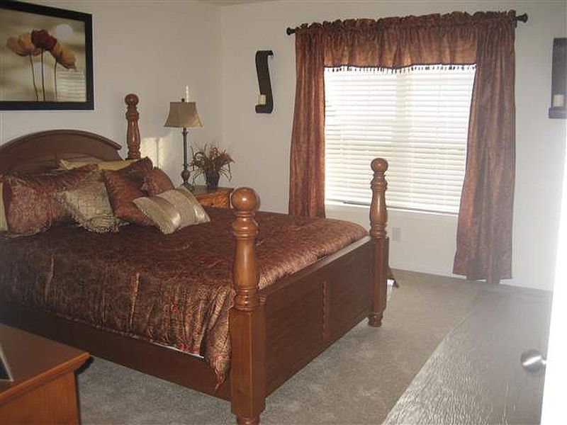 3rd image of 21-2000 CURRY Road