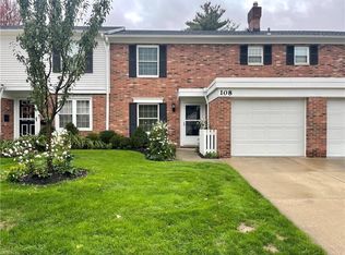 108 Gaslight Ln #108G, Mayfield Heights, OH 44124