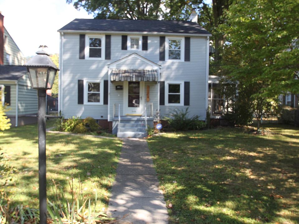 1st image of 3810 Staunton Ave SE