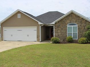 17 Sorghum Ct, Fort Mitchell, AL 36856