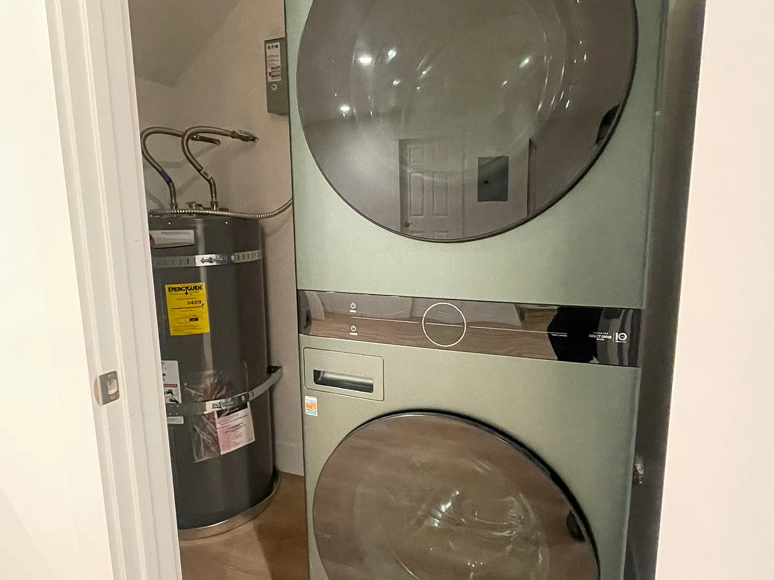 Studio, $2,600 — Photo 4