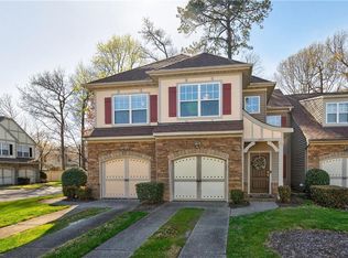 905 Turtle Pond Ln, Virginia Beach, VA 23455