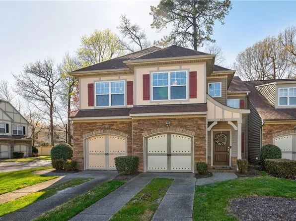 905 Turtle Pond Ln, Virginia Beach, VA 23455