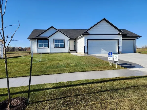 7012 Colpepper Dr SW, Cedar Rapids, IA 52404