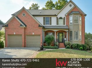 952 Tanners Point Dr, Lawrenceville, GA