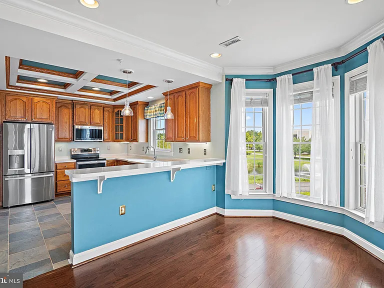 4700 Water Park Dr #J — Photo 14