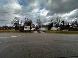 1208 E Sullivan Ct, Kingsport, TN 37664