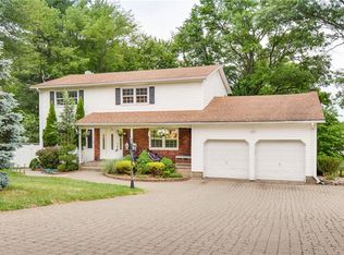 32 Raymond Ave, Spring Valley, NY 10977