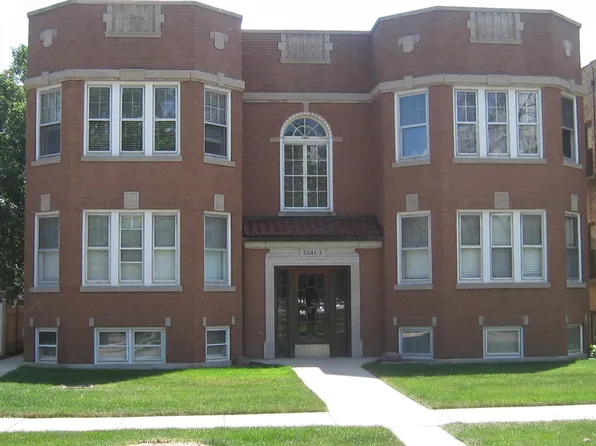 5241 W Argyle St APT 2, Chicago, IL 60630