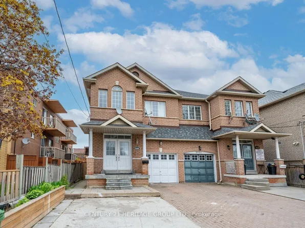 2621A Keele St, Toronto, ON M6L 2P2