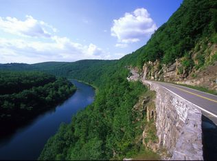 150 Kalin Weber Rd, Glen Spey, NY 12737