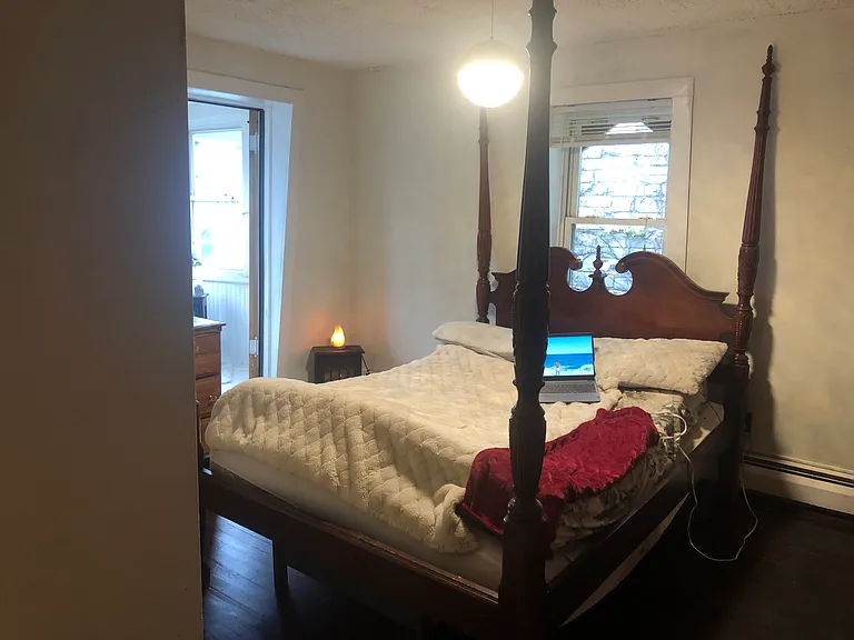 Lincoln St — Photo 8