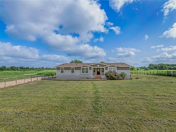 3rd image of 6338 County Road 110