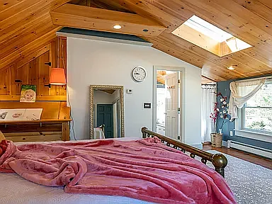 Upstairs Master Bedroom