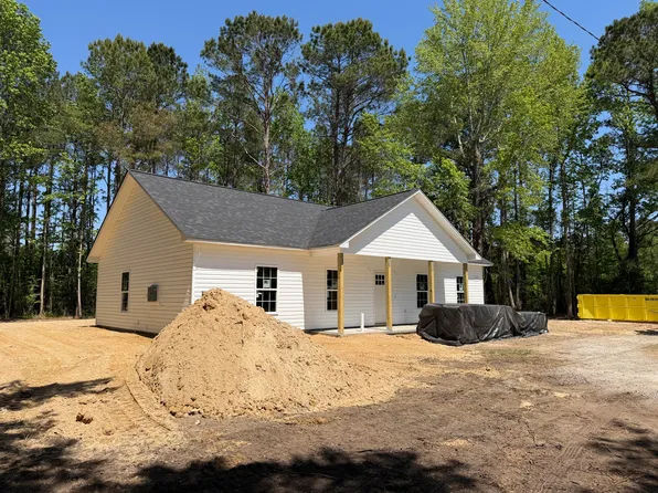 217 Starr Rd, Summerville, SC 29483
