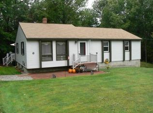 6 N Circle Dr, Fairfield, ME 04937