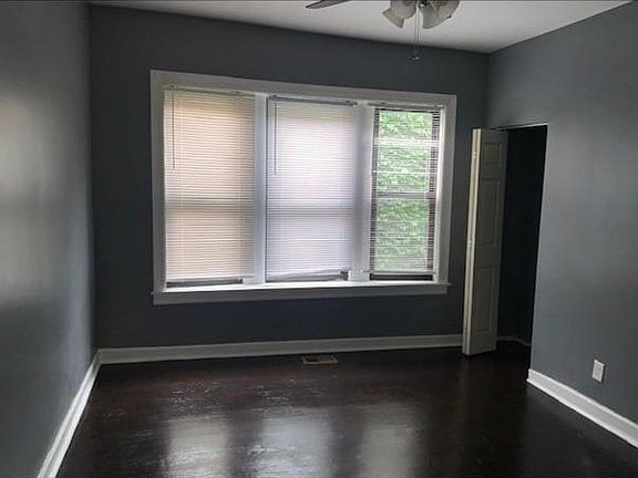 4th image of 7053 S Eberhart Ave #2
