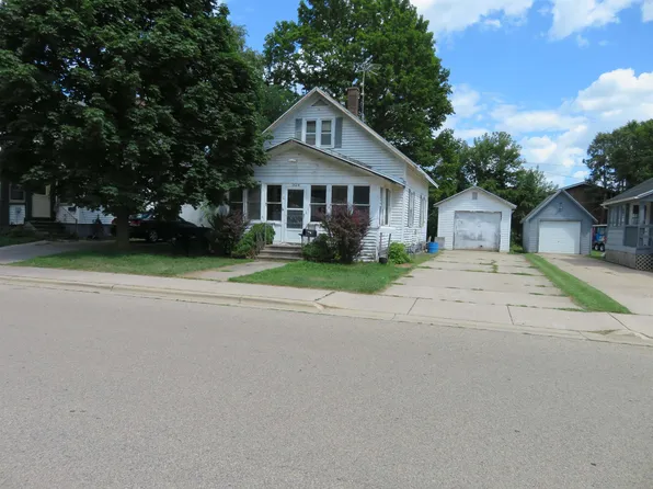 324 S Washington St, Shawano, WI 54166
