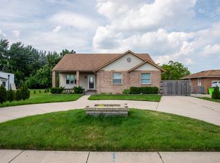 16505 Martin Rd, Roseville, MI 48066