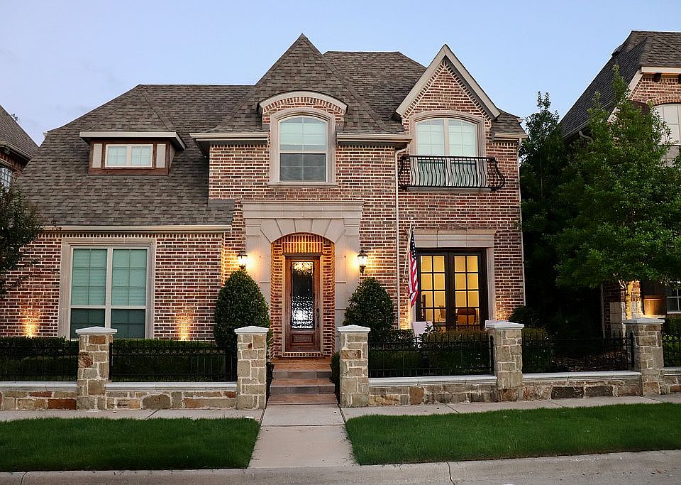 1st image of 419 Palladian Blvd