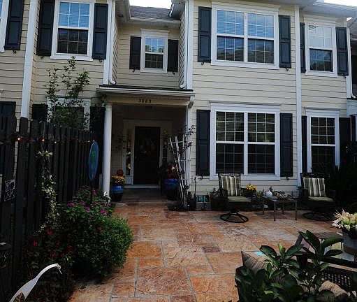 2nd image of 3065 Park West Blvd