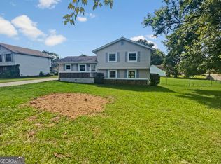 3621 Charlotte Dr, Rex, GA 30273