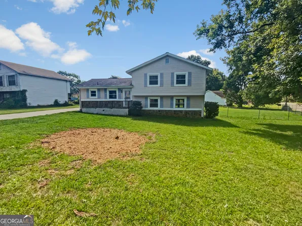 3621 Charlotte Dr, Rex, GA 30273